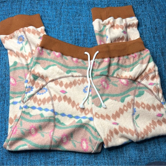 Urban Outfitters Out From Under Outlander Fleece Jogger Pants - Picture 2 of 6
